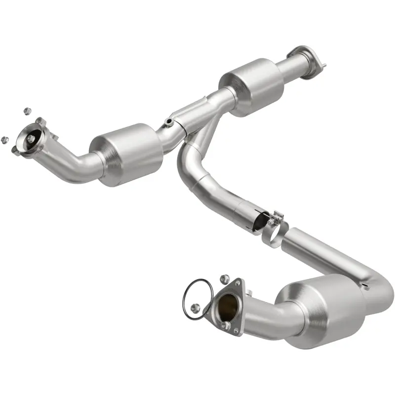 Magnaflow 2018–2020 Chevrolet Express 2500 Single Direct Fit Catalytic Converter 1