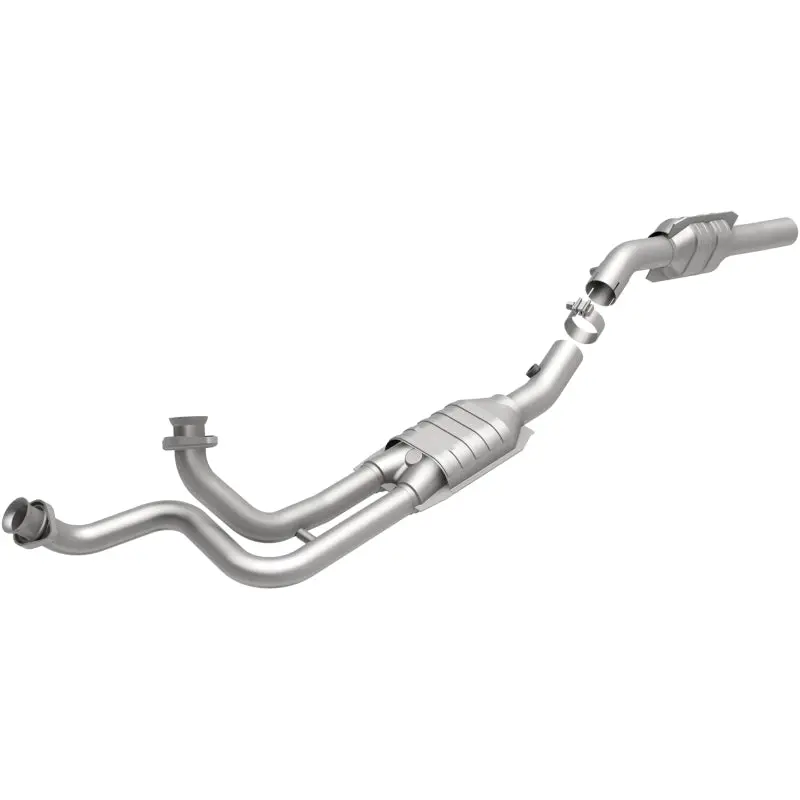 Magnaflow Conv Df Direct-Fit Catalytic Converter For 1996 Ford E-150 4.9L 1