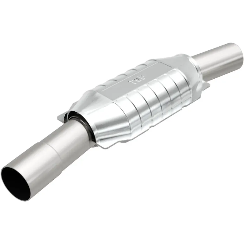 Magnaflow Conv Df Gm 25Inch X 7Inch X 4Inch 2.5/2.5Inch Compatible With 1975-1986 Chevrolet C10/K10 And Gmc C15/C1500 2