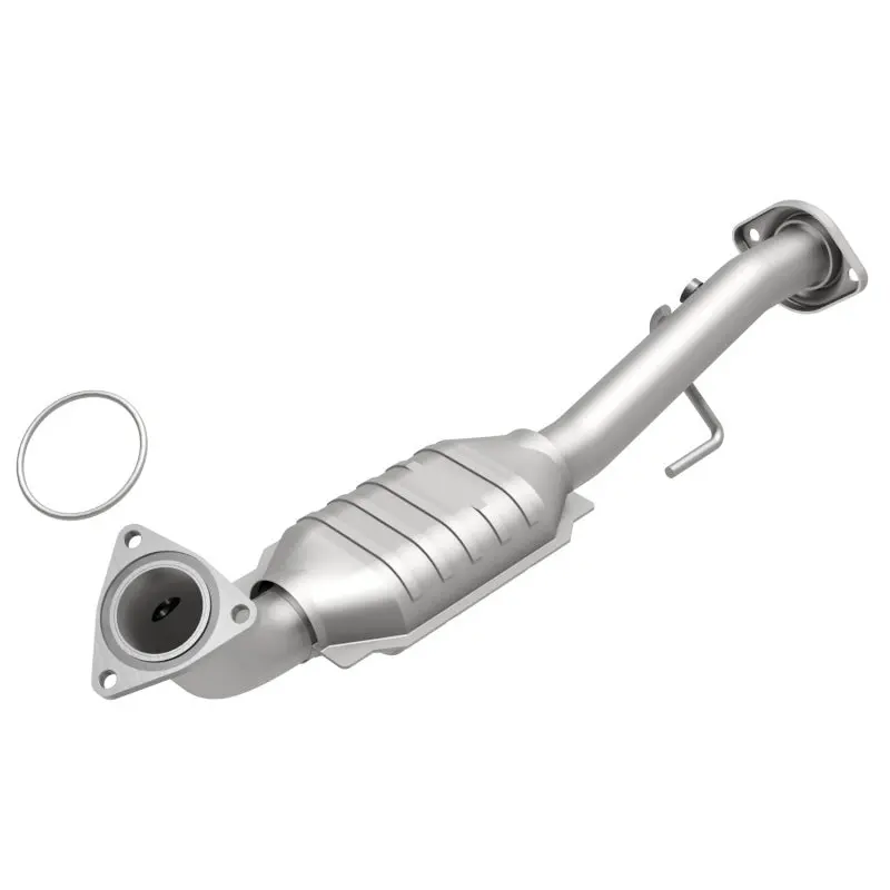 Magnaflow Df Direct-Fit Catalytic Converter For 02-06 Cadillac Escalade / 02-06 Gm Yukon (Inc Denali) 6.0L P/S 1