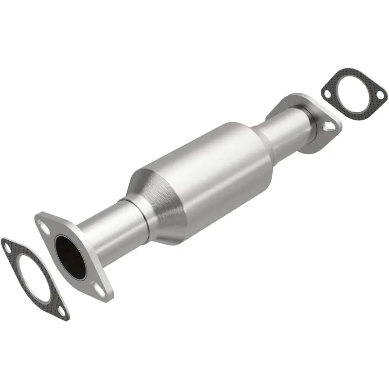 Magnaflow Direct Fit Catalytic Converter 2.4L - 96-97 Nissan Pickup 1
