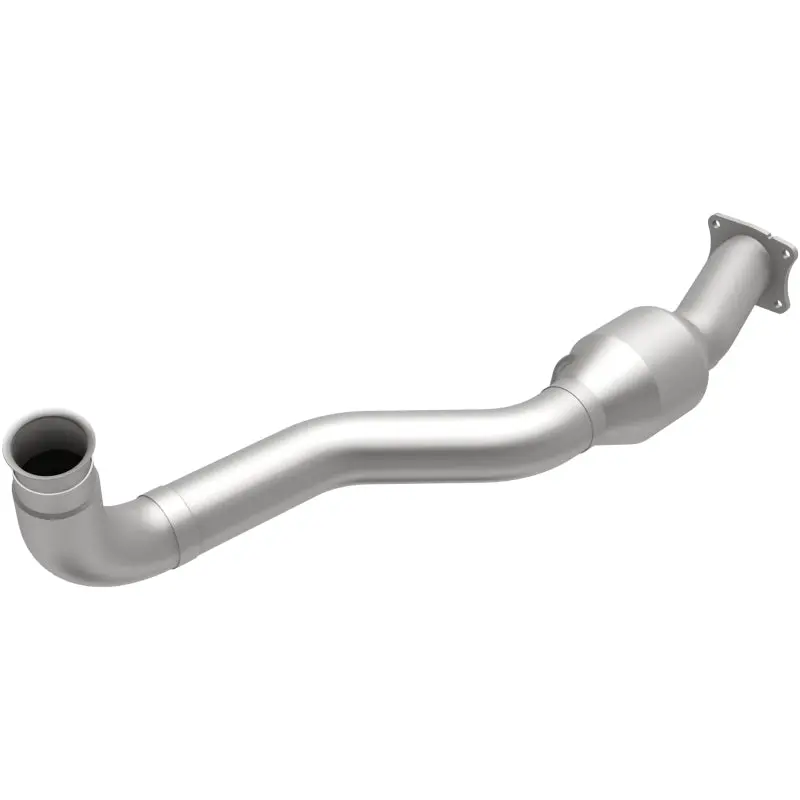 Magnaflow Direct-Fit Catalytic Converter For 01-05 Gm Silverado/Sierra 6.6L 1