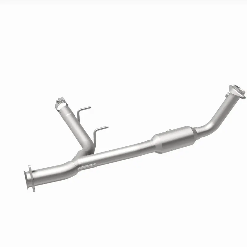 Magnaflow Direct Fit Catalytic Converter For 05-06 Ford Expedition 5.4L Carb Compliant 2