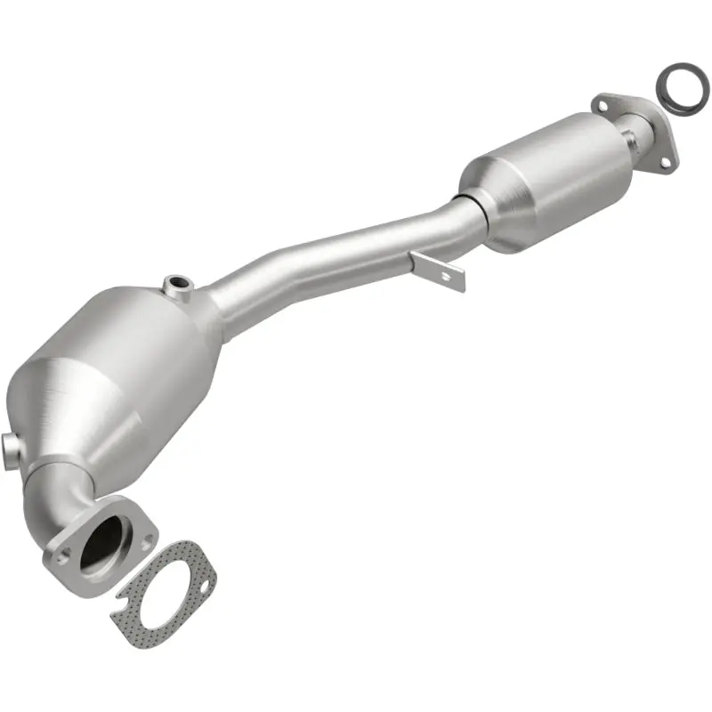 Magnaflow Direct Fit Catalytic Converter For 2005 Saab 9-2X 2.5L 1