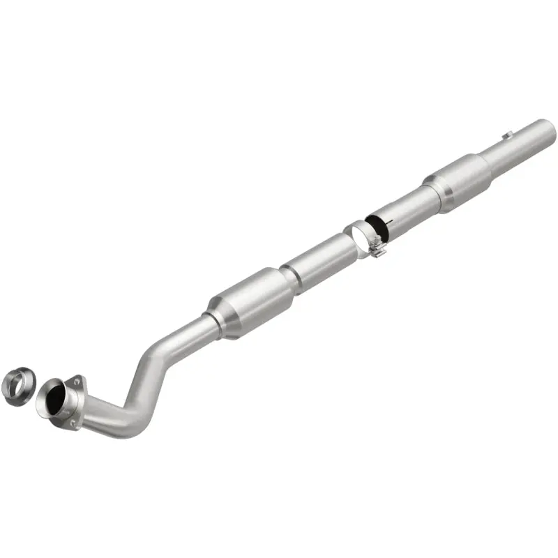 Magnaflow Direct Fit Catalytic Converter For 97-00 Chevrolet Express 1500 5.7 Oem Undrbdy 1