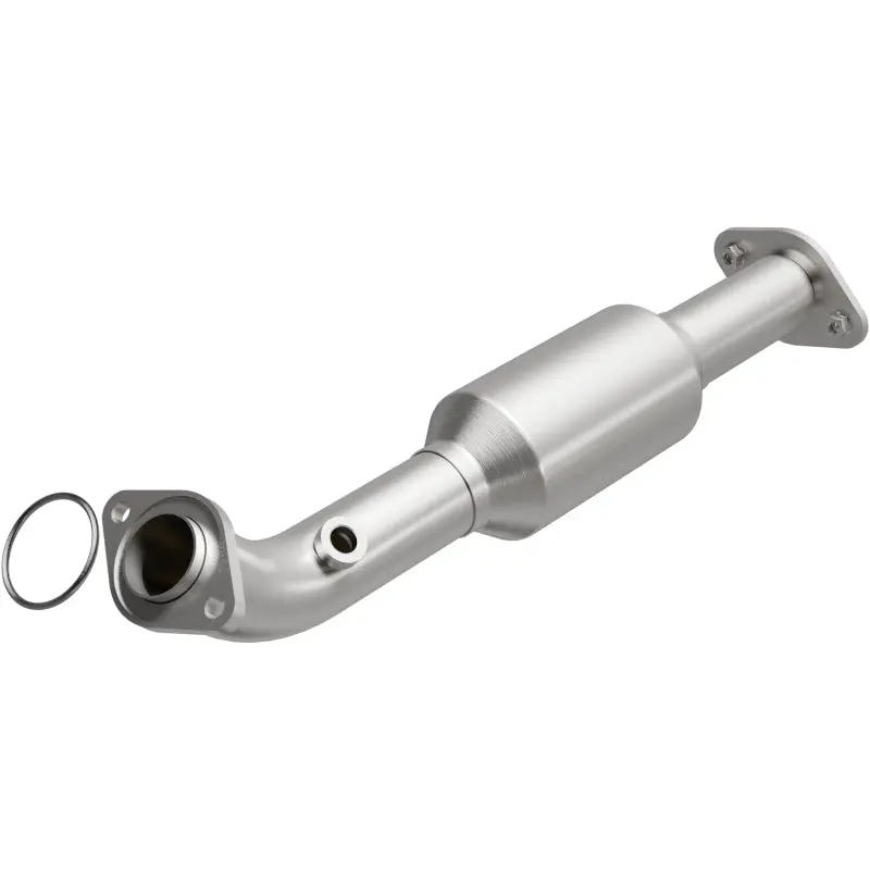 Magnaflow Direct-Fit Catalytic Converter For Toyota Tacoma V6 3.5L (16-20) 2