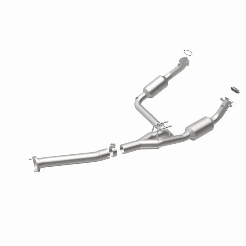 Magnaflow Direct Fit Converter For 04-05 Chevrolet Express 1500 5.3L Carb Compliant 2