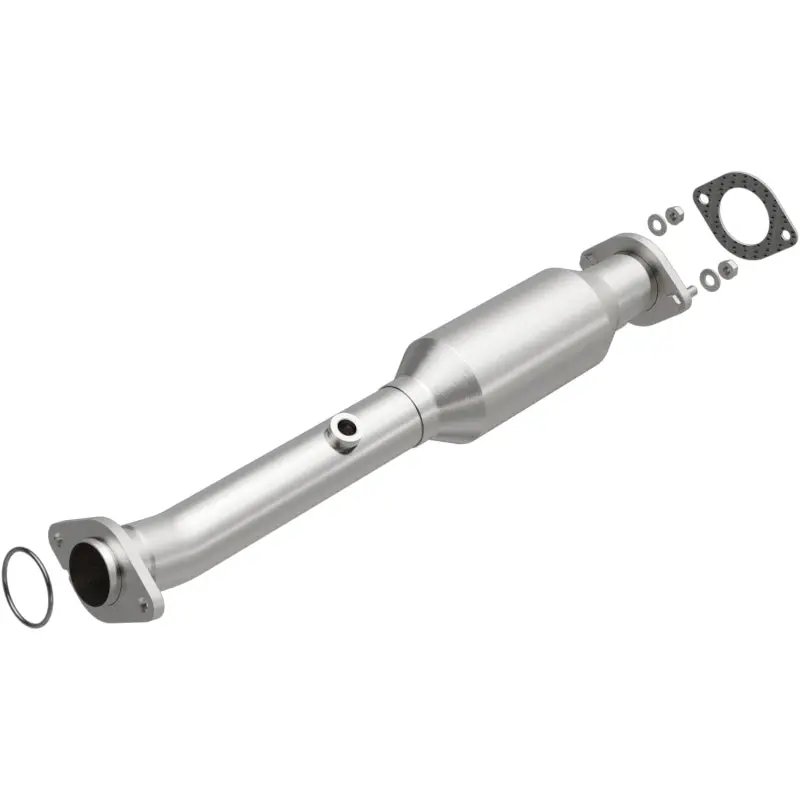 Magnaflow Direct Fit Oem Underbody Converter For 11-13 Qx56 V8 5.6 1