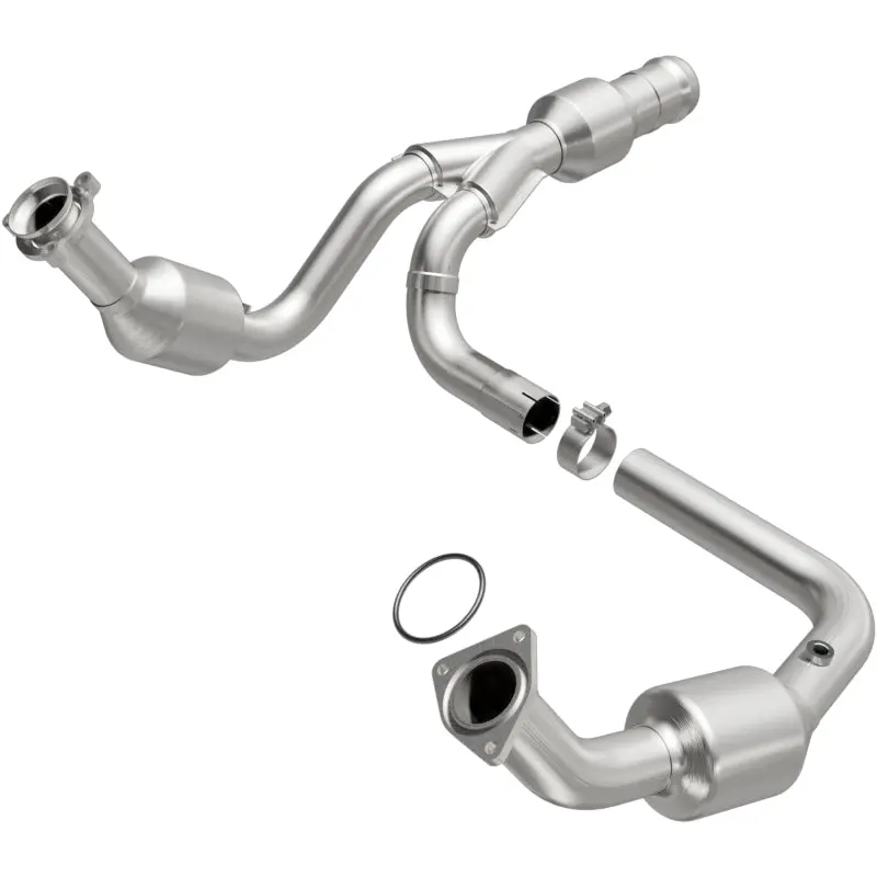 Magnaflow Underbody Direct Fit Converter 11-14 Escalade 6.2 1