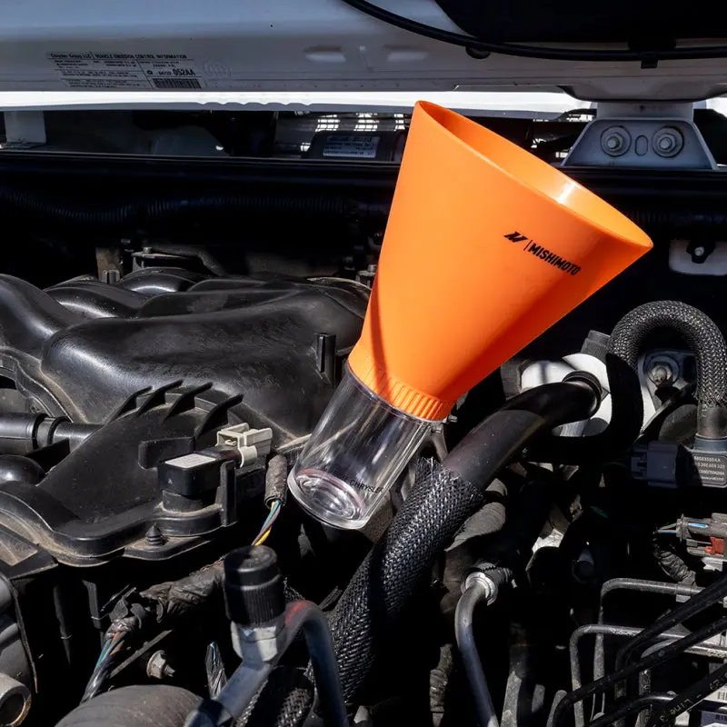 Mishimoto Screw On Oil Funnel Kit For Chrysler 2