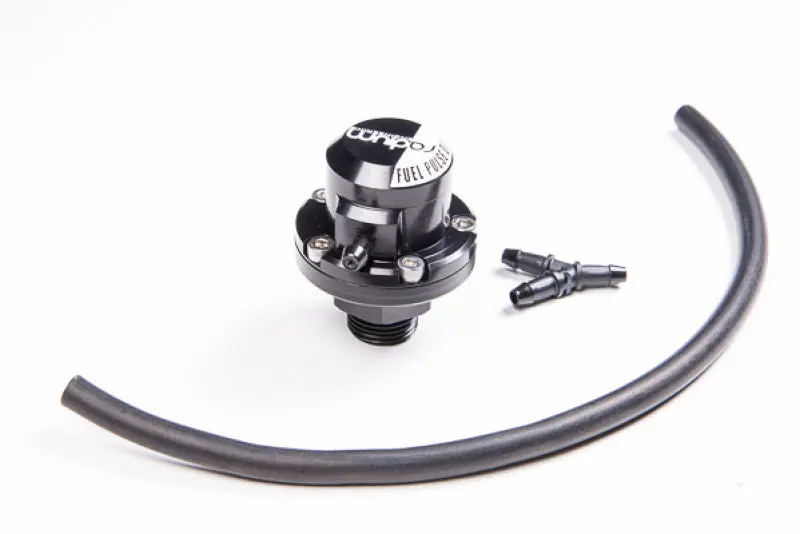 Radium Engineering Fpd-Xr Direct Mount Fuel Pulse Damper Kit 3/8 Npt 1