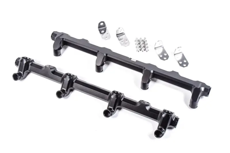 Radium Engineering Gm Ls9/Lsa Engine Fuel Rails For Cadillac Cts, Cts Vsport, Chevrolet Camaro Zl1, Corvette Zr1 (2009-2015) 1