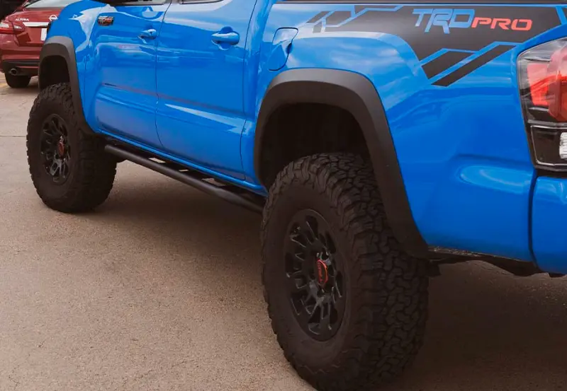 Cali Raised Trail Edition Rock Sliders For 2005–2023 Toyota Tacoma – Double Cab Short Bed, No Kick-Out Design, Compatible With Bedliners 1